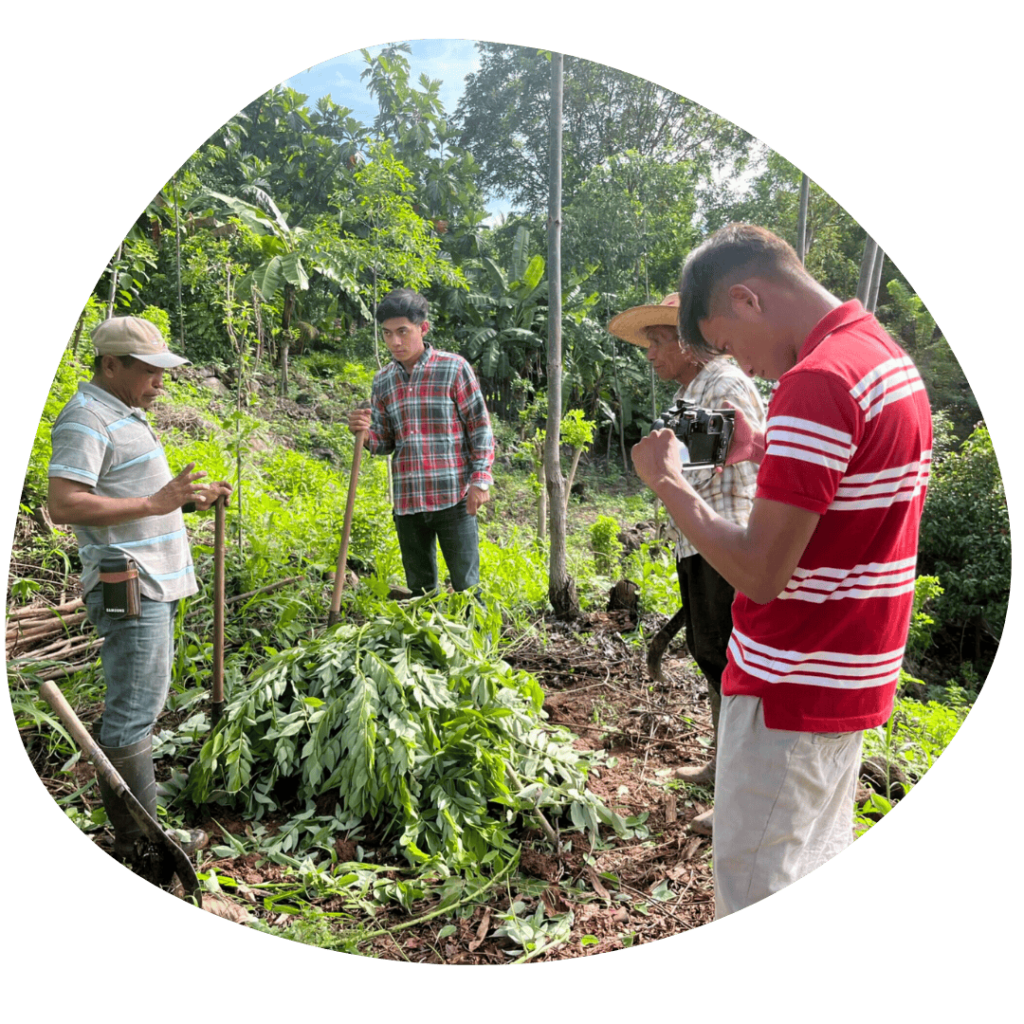 Rural youth documenting agroecological solutions through the Youth Storyteller Program